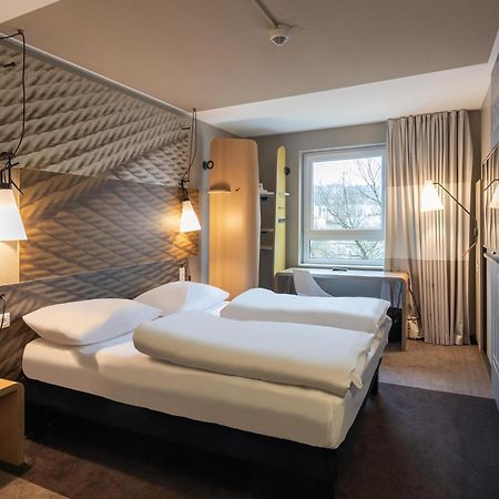 B&B Hotel Wuppertal-City Bagian luar foto
